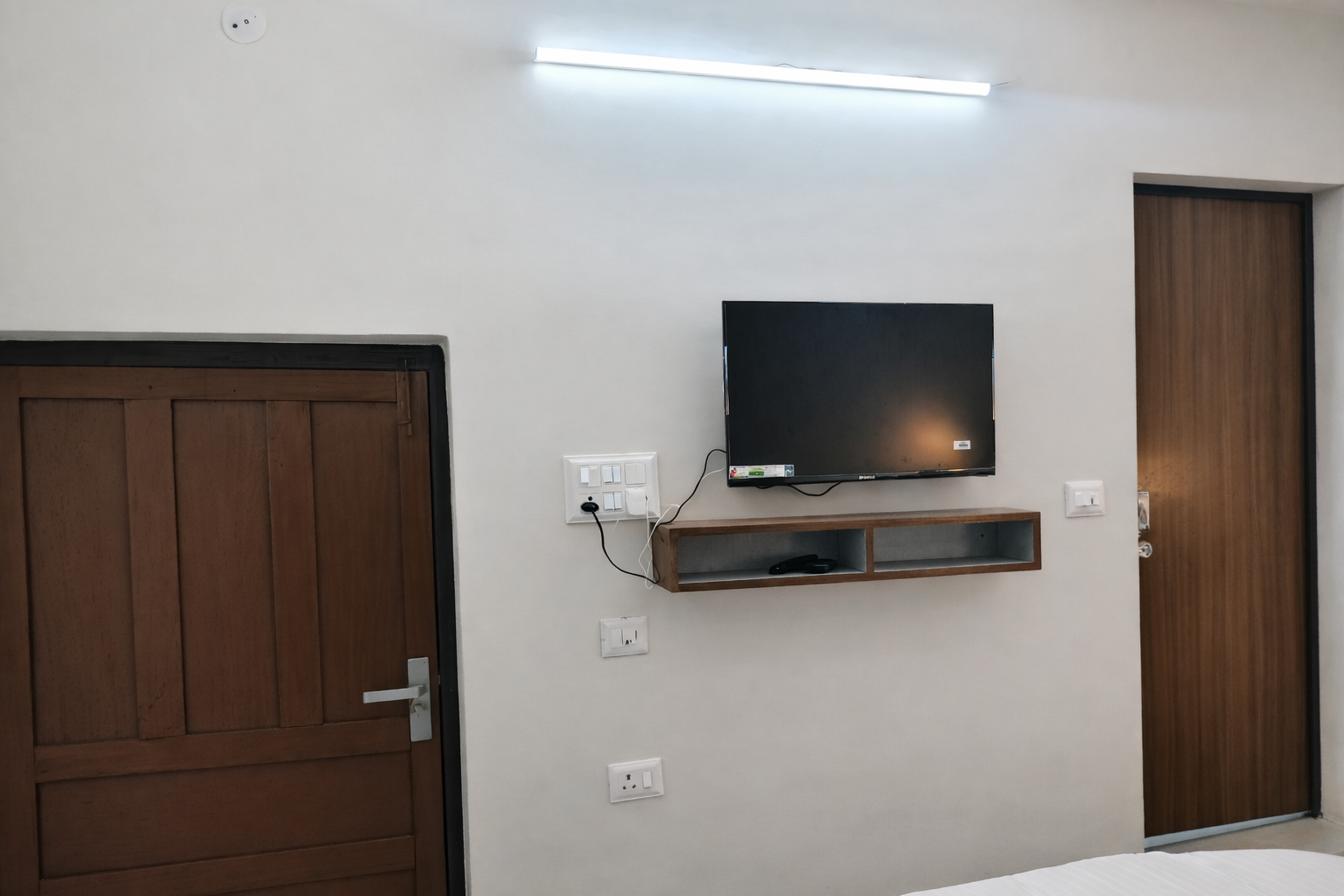 Peaceful Executive Room Ambiance